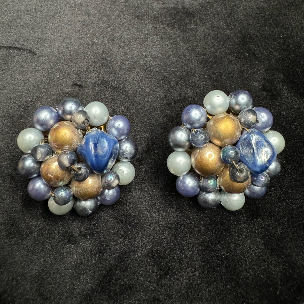 Vintage Blue Clip On Earrings
